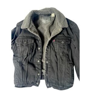 Levi’s Men’s Black Sherpa Lined Trucker Denim Jacket Size Small